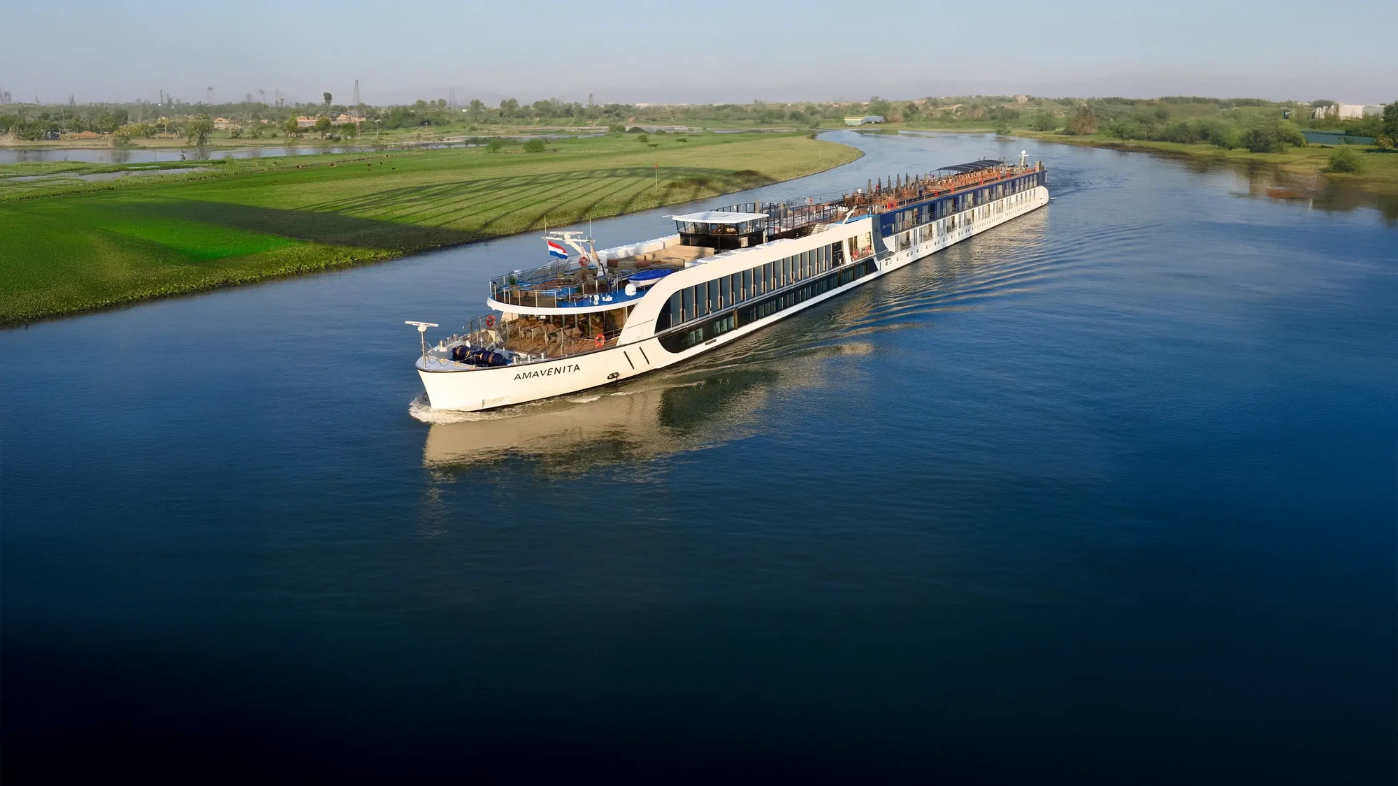 Crucero de Navidad con Toque Latino 2025  Swiss Alps & Rhine Castles Christmas Cruise