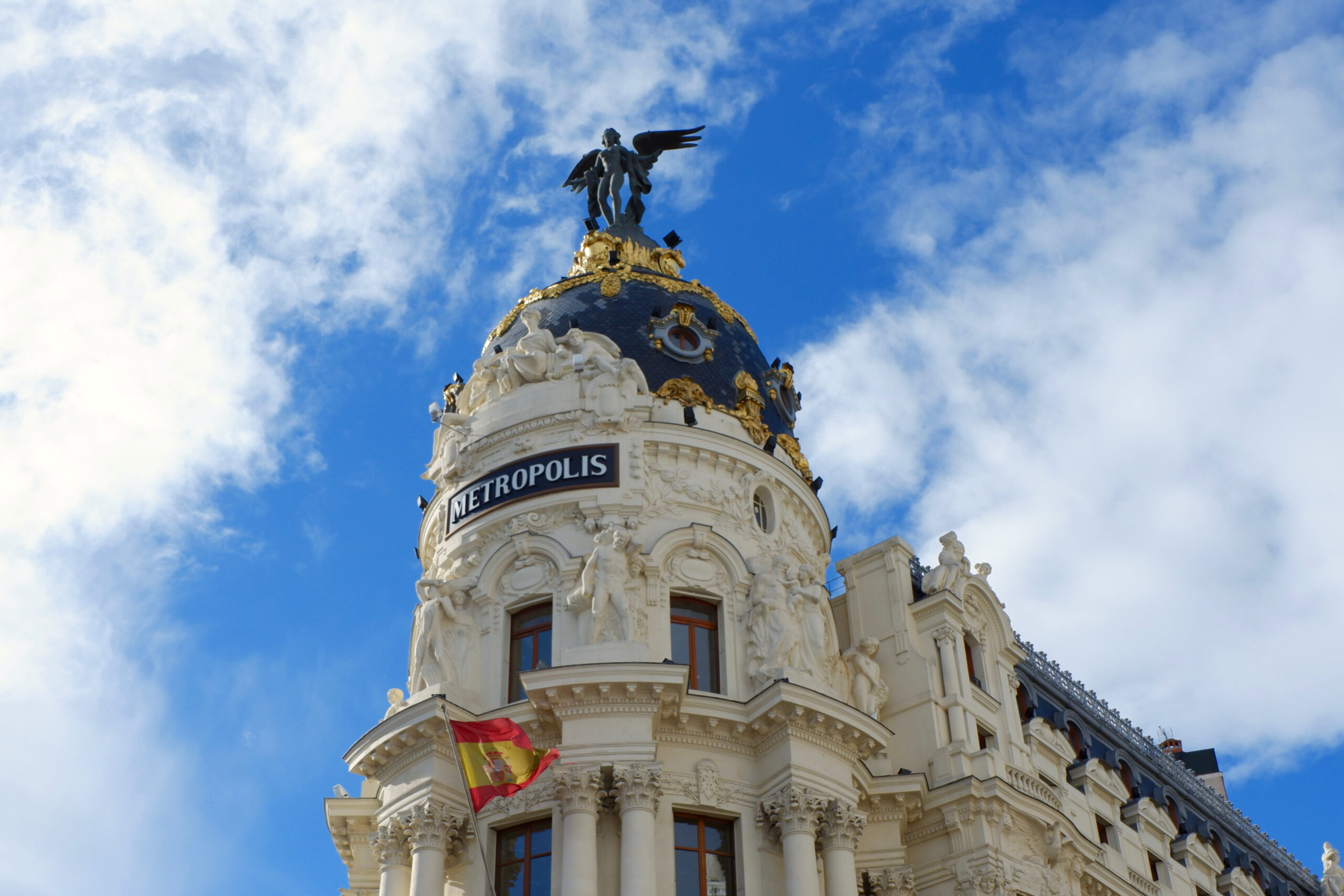 MADRID A PARÍS 2026-2027  Madrid – Burdeos – París 8 días / 7 noches desde USD 1.539